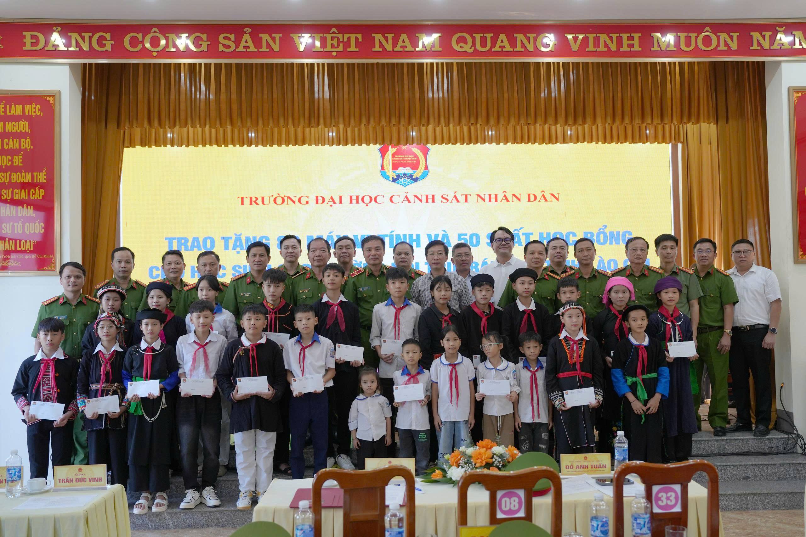 anh tin bai